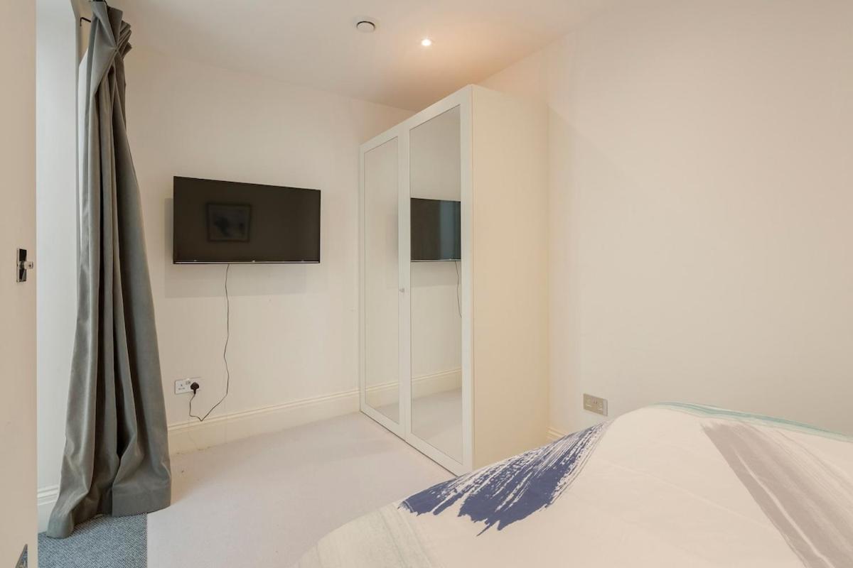 Modern Kensington 3-bedroom With Garden Appartement Londres